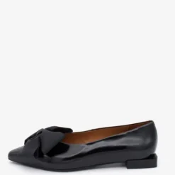 Angel Alarcon 24631BLK-Pump.