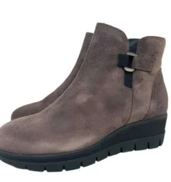 Karen Koo 932018BR- Ankle Boot.