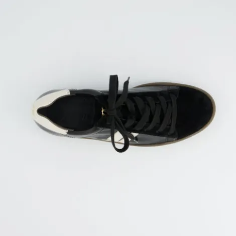 Paul Green 5464208-Trainer.