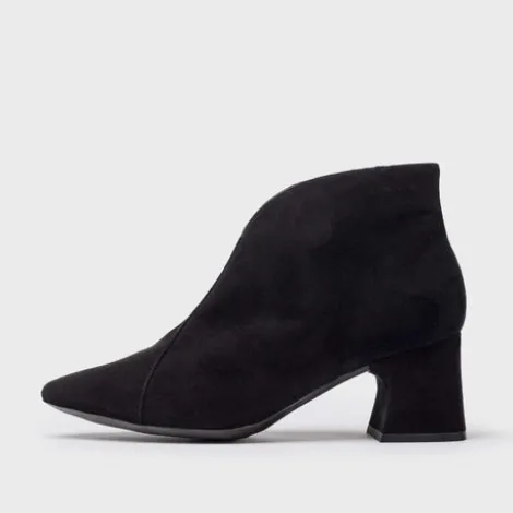 Wonders I9013BS- Suede Ankle Boot.